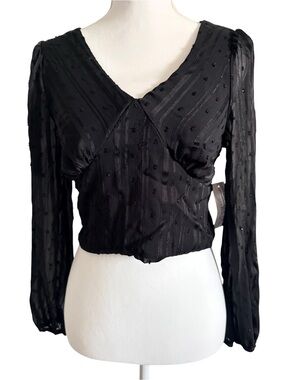 Black Textured V-Neck Long-Sleeve Blouse
